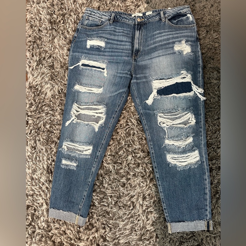 KanCan Ultra High Rise Distressed Boyfriend Jeans